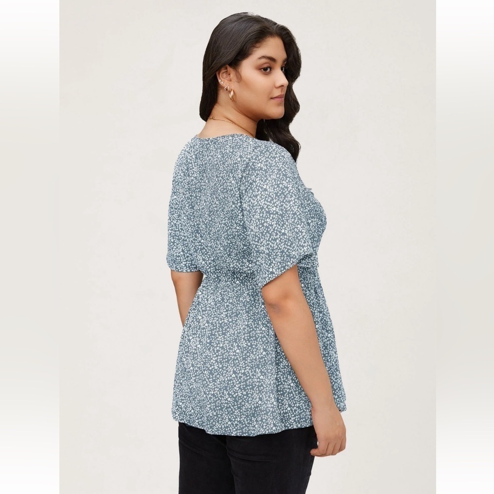 BloomChic Plus Size 2XL Ditsy Floral Shirred Ruffle Sleeve Elastic Waist Blouse - Picture 2 of 5